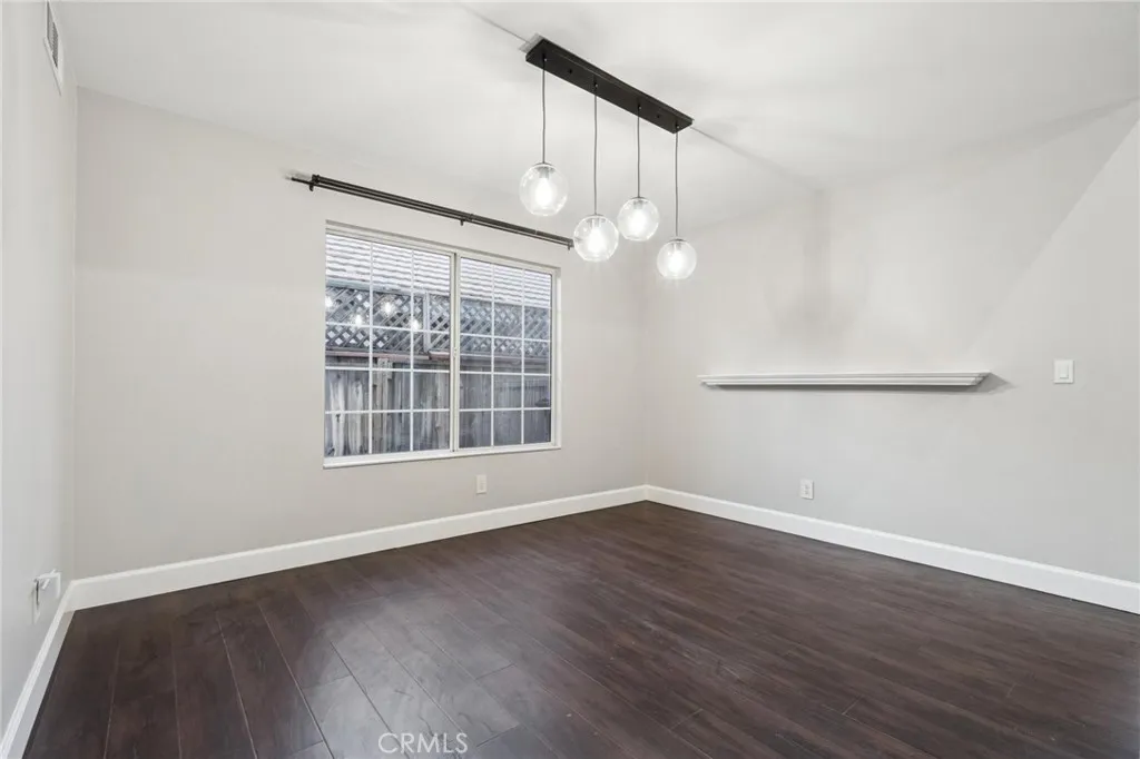 Additional image 9 of 19725 Collins Road, Canyon Country, CA 91351