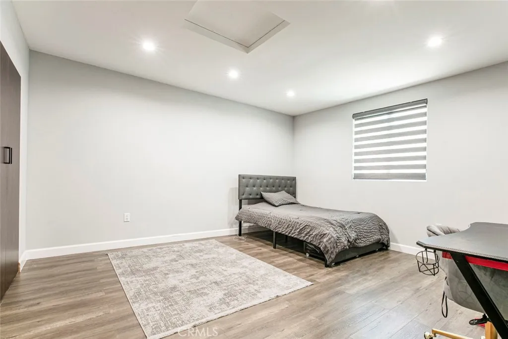 Additional image 35 of 17800 Raymer Street, Sherwood Forest, CA 91325