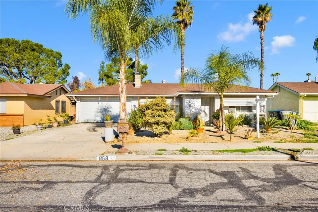 Additional image 2 of 858 Coral Avenue, Hemet, CA 92543