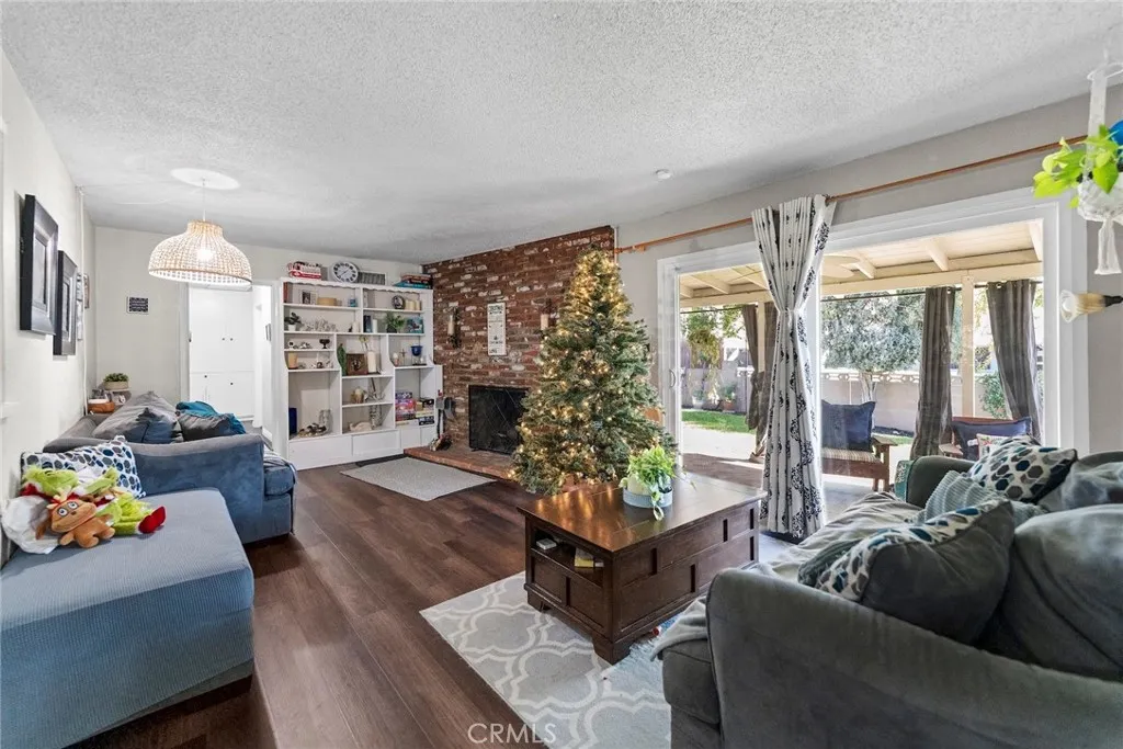 Additional image 39 of 2066 Royalty Dr, Pomona, CA 91767