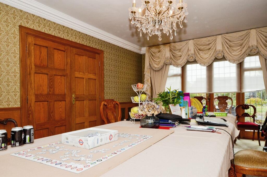 Additional image 6 of West Common Close, Harpenden