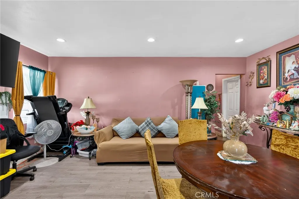 Additional image 24 of 14822 S Butler Ave, Compton, CA 90221