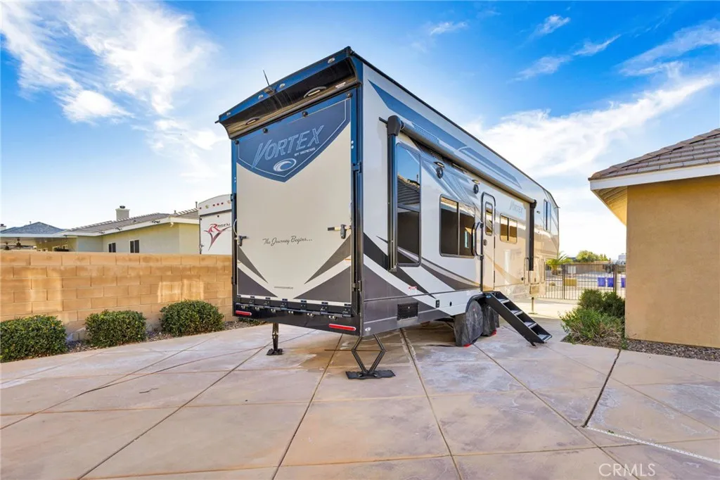 Additional image 66 of 12389 Winesap Rd, Apple Valley, CA 92308