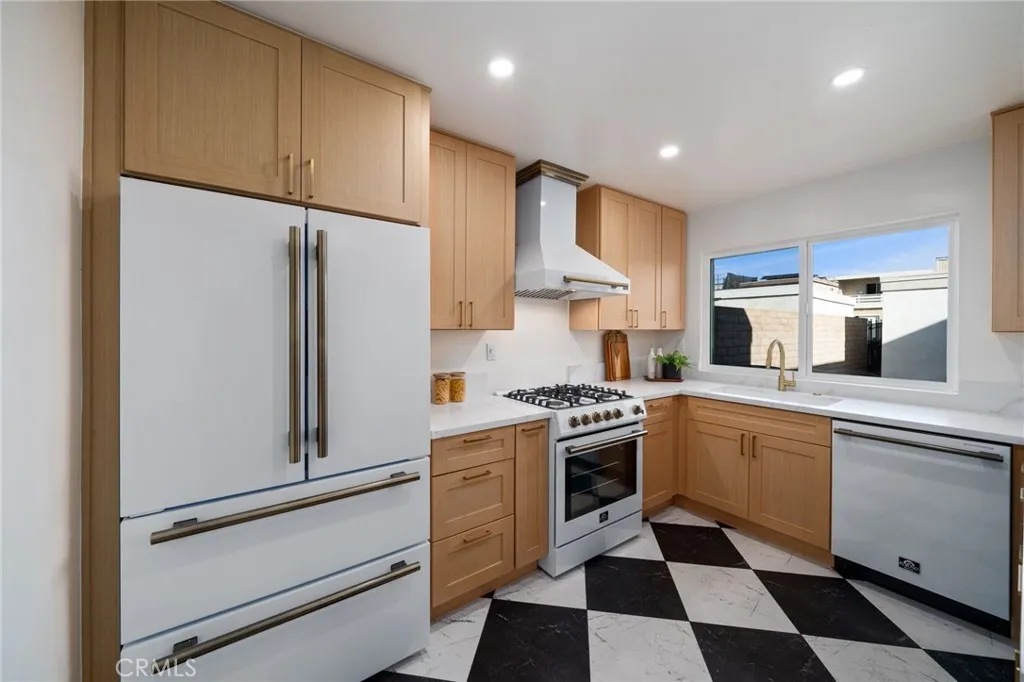 Additional image 34 of 332 Flint Avenue, Long Beach, CA 90814