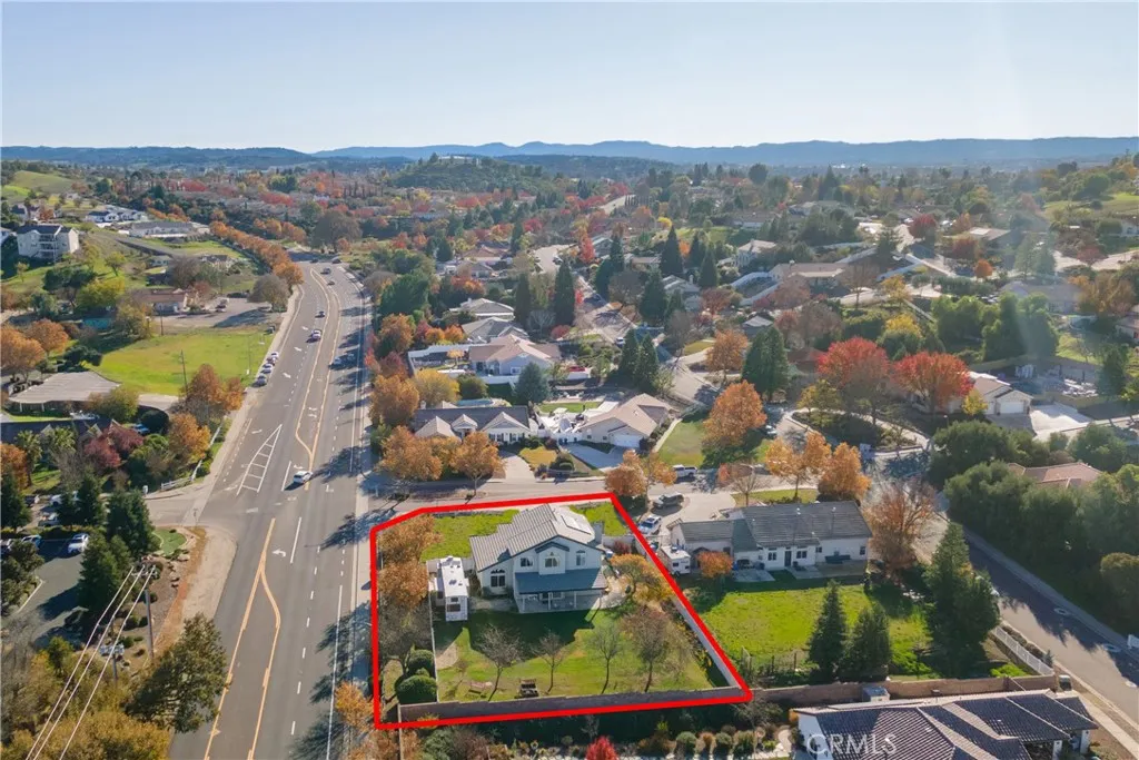 Additional image 28 of 2104 Summit Dr, Paso Robles, CA 93446