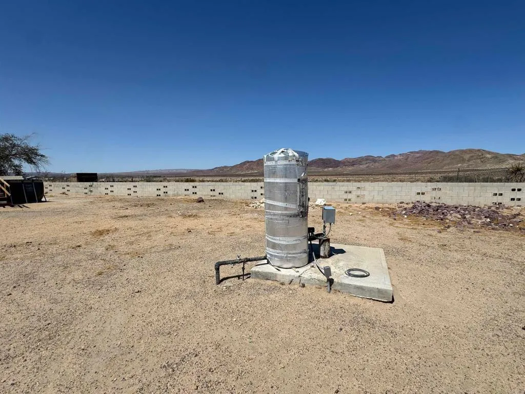 Additional image 56 of 37076 Calico Boulevard, Yermo, CA 92398