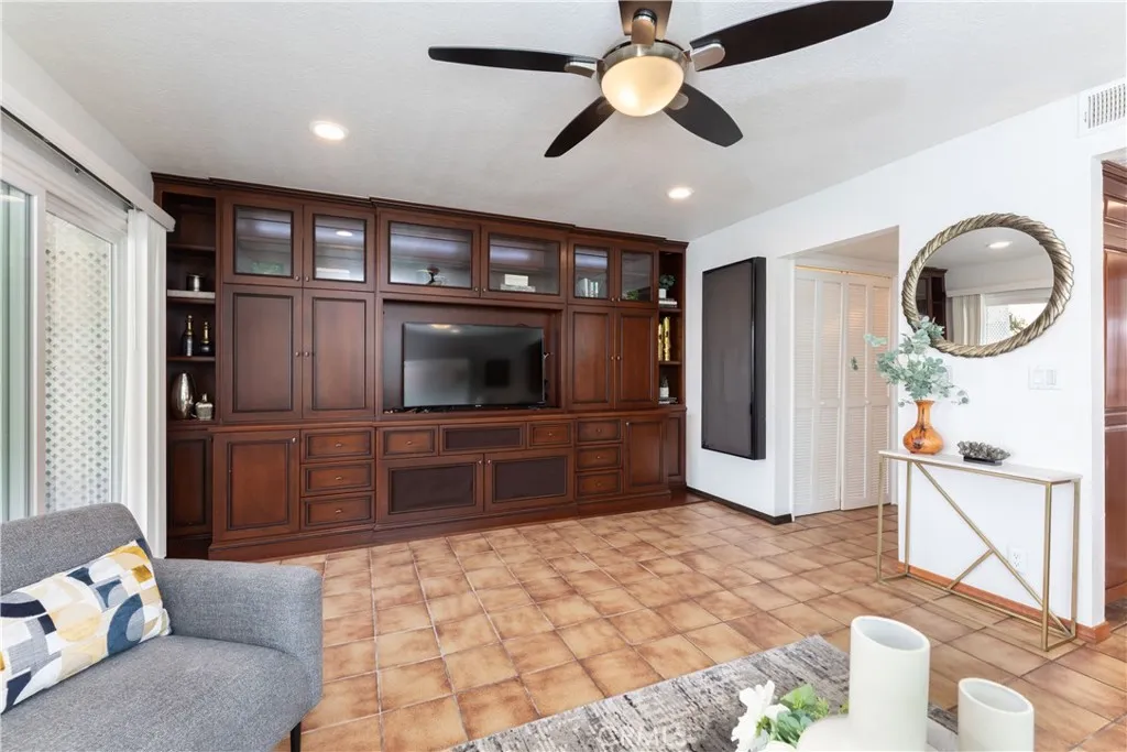 Additional image 25 of 203 Utica Avenue, Huntington Beach, CA 92648