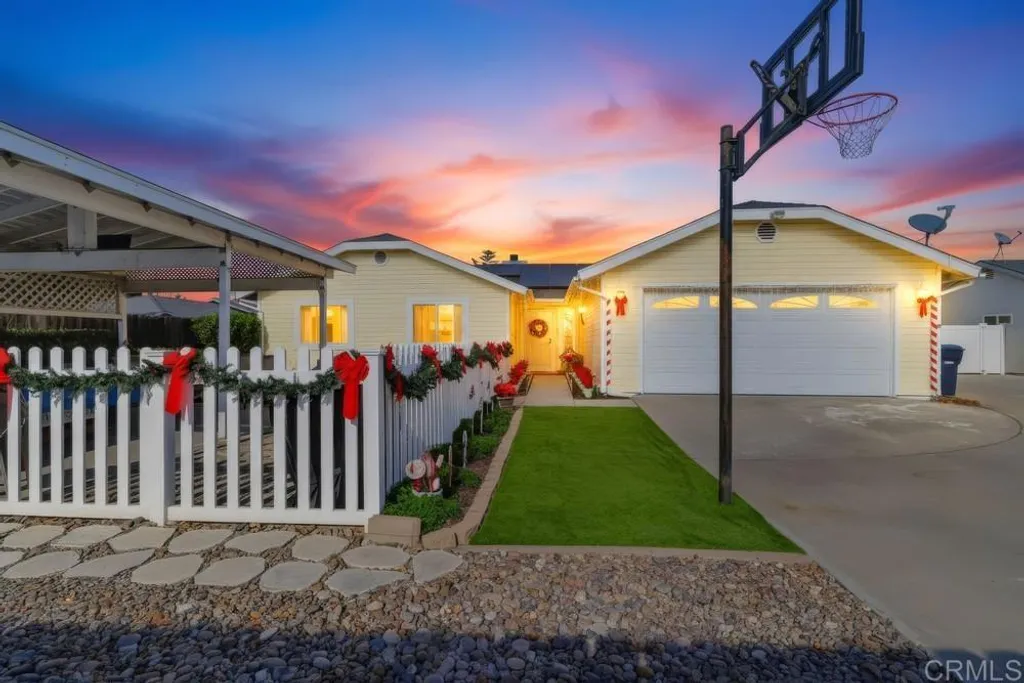 Additional image 2 of 2674 Buena Vista Avenue, Lemon Grove, CA 91945