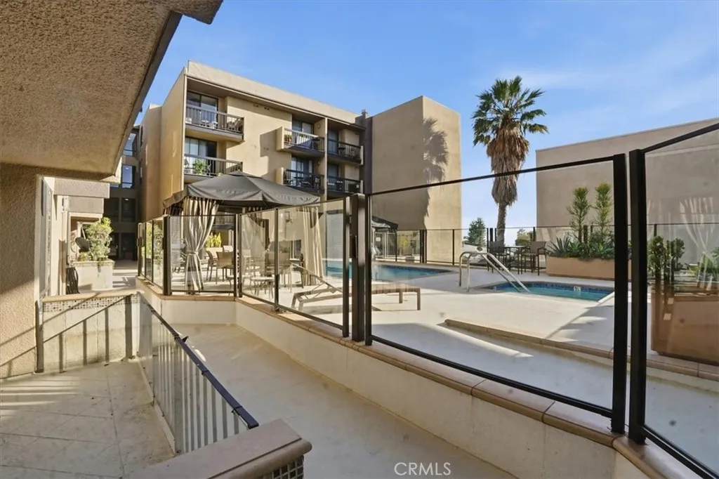 Additional image 77 of 7320 Hawthorn Avenue Unit 108, Los Angeles, CA 90046