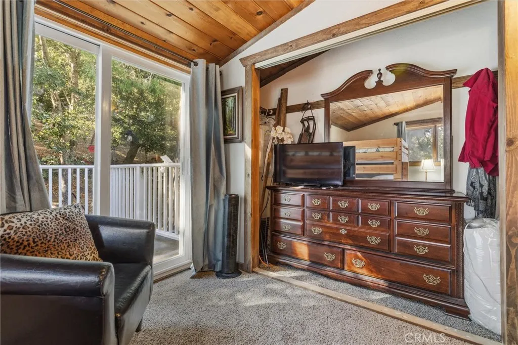 Additional image 38 of 1040 Jungfrau Dr, Crestline, CA 92325