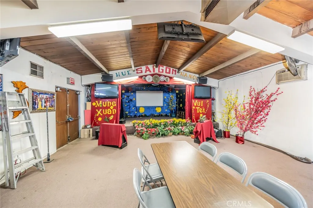 Additional image 36 of 711 W C St, Colton, CA 92324