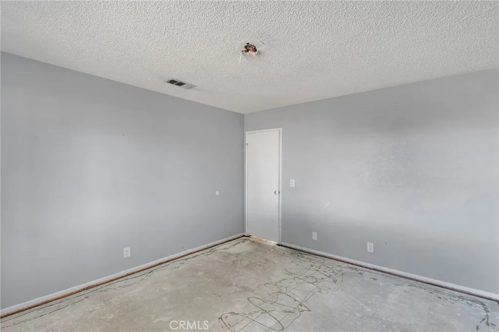 Additional image 19 of 15807 Sitting Bull St, Victorville, CA 92395