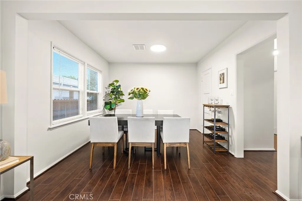 Additional image 61 of 5052 Newcastle, Encino, CA 91316