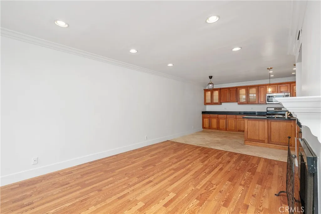 Additional image 34 of 911 N Kings Road Unit 319, West Hollywood, CA 90069