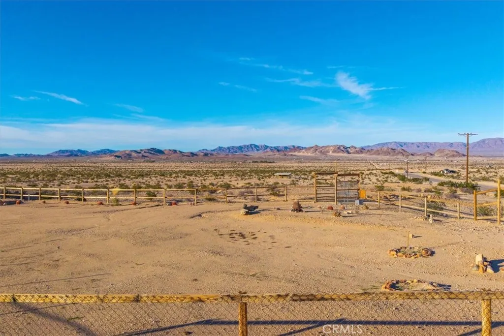 Additional image 78 of 5048 Godwin Rd, 29 Palms, CA 92277
