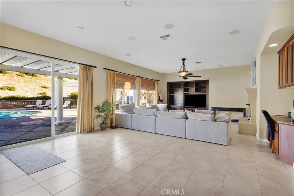 Additional image 21 of 12389 Winesap Rd, Apple Valley, CA 92308