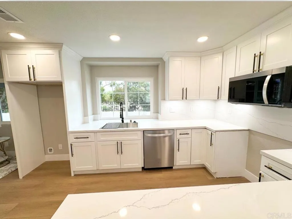 Additional image 77 of 2030 San Remo Drive, Oceanside, CA 92056