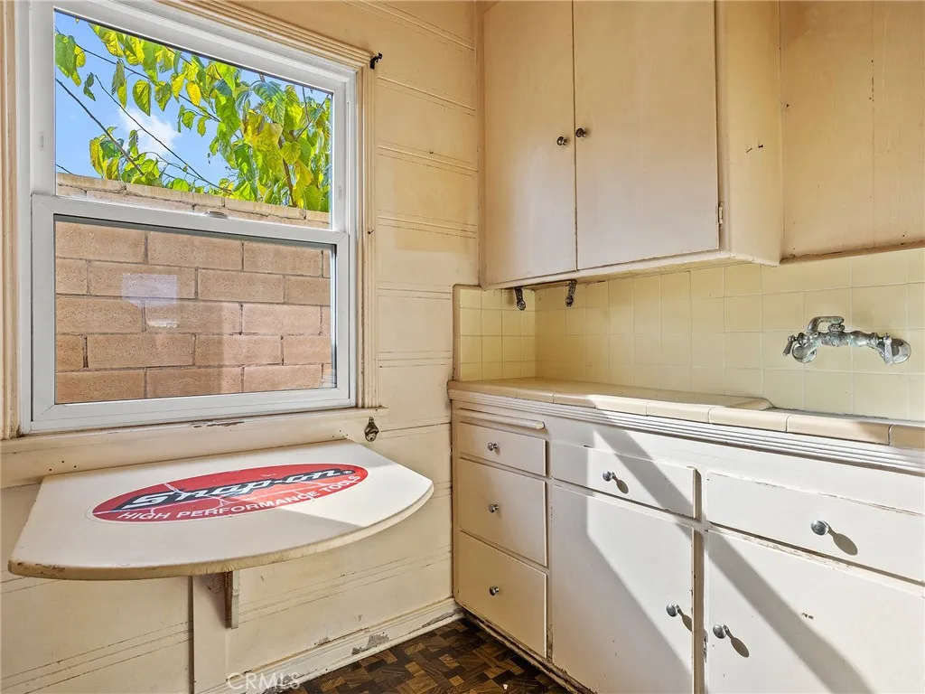 Additional image 29 of 207 W Ash Avenue, Burbank, CA 91502