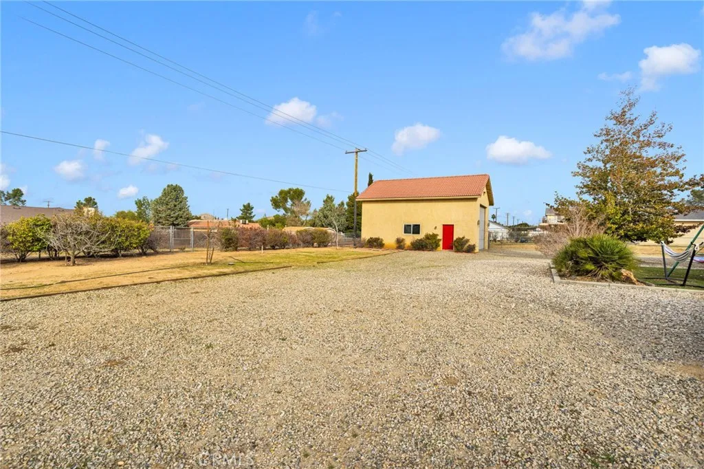 Additional image 35 of 15888 Saint Timothy Rd, Apple Valley, CA 92307