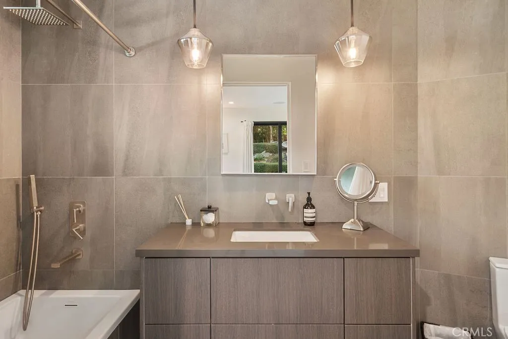 Additional image 32 of 8130 Gould, Los Angeles, CA 90046