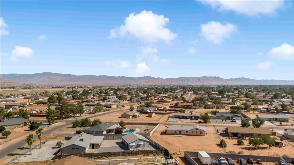 Additional image 77 of 15189 Tonikan, Apple Valley, CA 92307