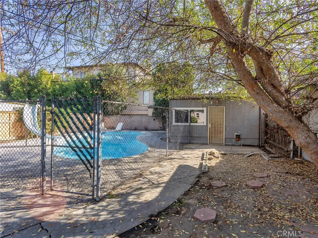 Additional image 71 of 210 W Ash Avenue, Burbank, CA 91502