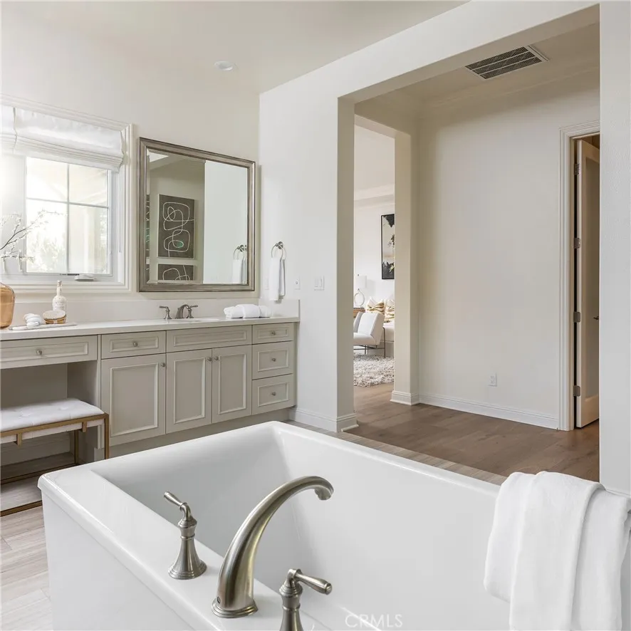 Additional image 77 of 114 Great Oak, Irvine, CA 92602