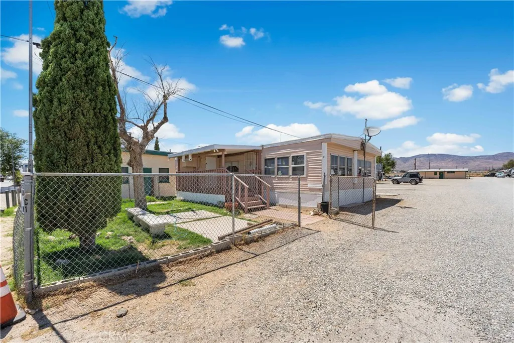 Additional image 12 of 2121 Nadeau St, Mojave, CA 93501