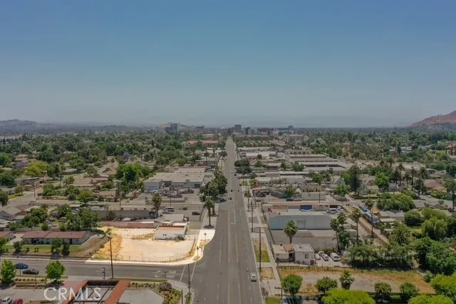 Additional image 16 of 2350 Main St, Riverside, CA 92501