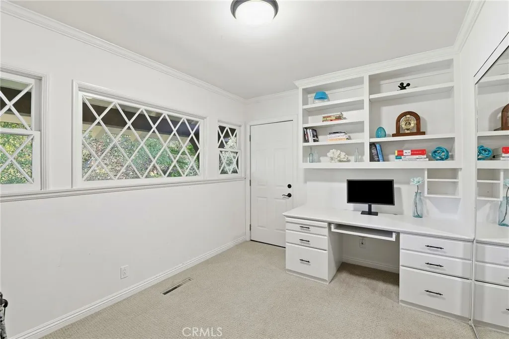 Additional image 46 of 15936 Valley Wood Road, Sherman Oaks, CA 91403