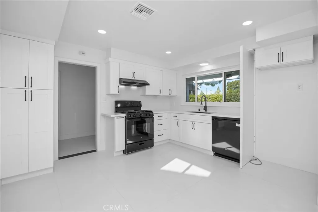 Additional image 57 of 230 S Camellia St, Anaheim, CA 92804