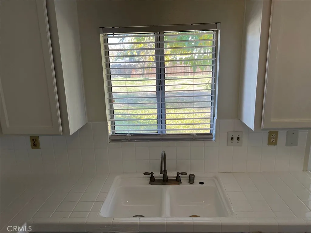 Additional image 45 of 10643 Redwood Ave, Hesperia, CA 92345