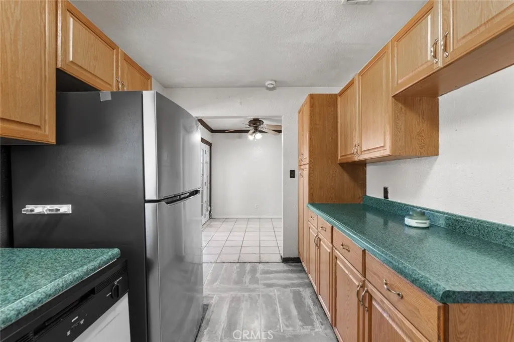 Additional image 25 of 44221 4th Street E, Lancaster, CA 93535