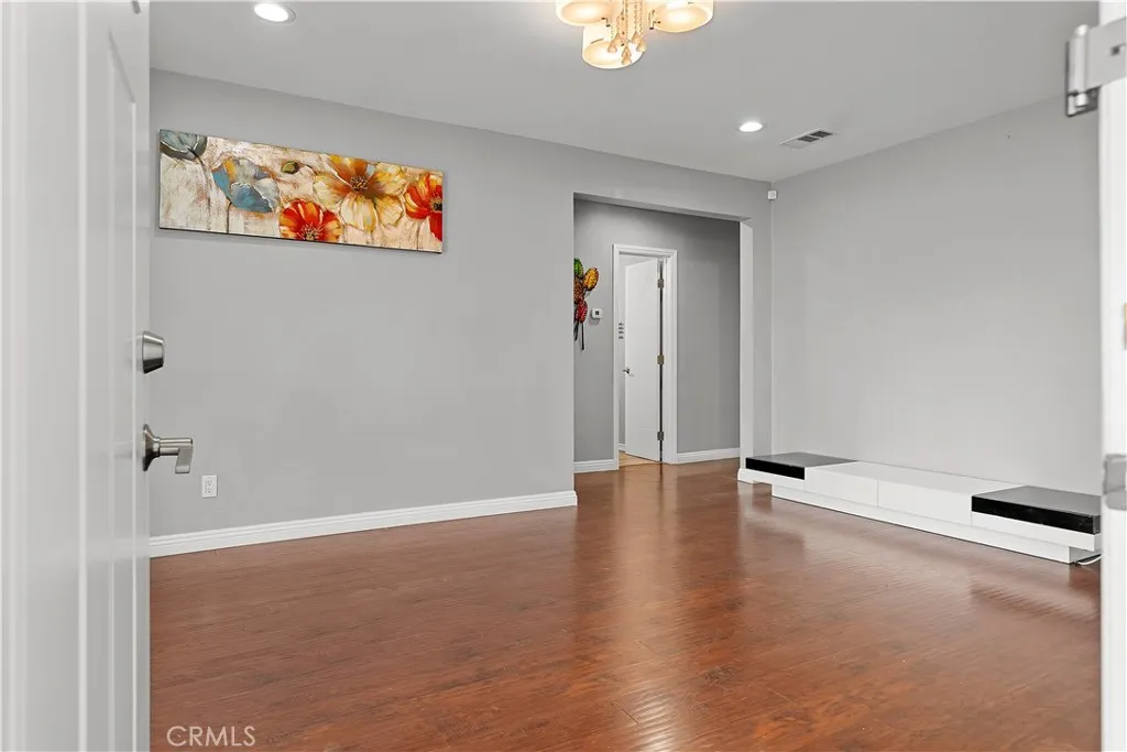 Additional image 7 of 4512 W Watkins Way, Santa Ana, CA 92704