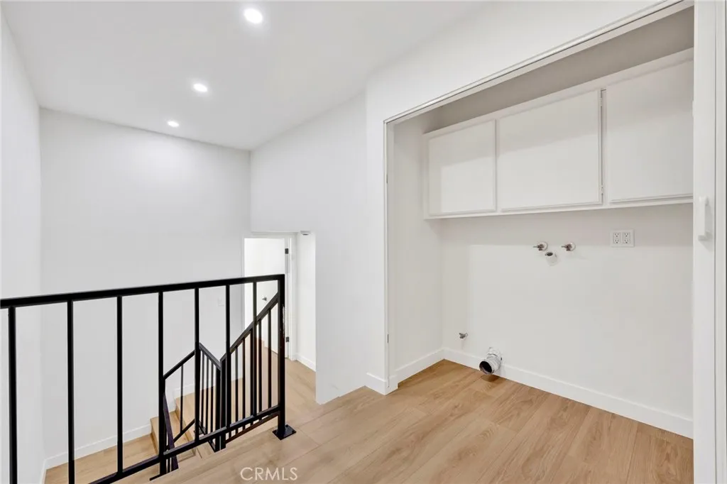 Additional image 28 of 17303 Chatsworth Street Unit 4, Granada Hills, CA 91344