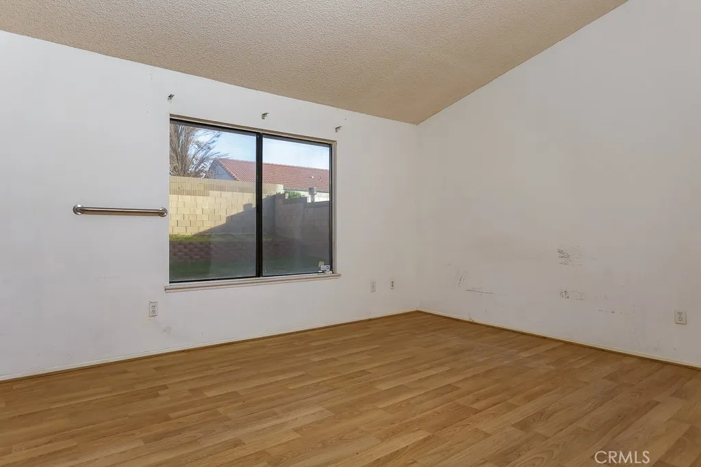 Additional image 33 of 37012 Calle Bonita, Palmdale, CA 93550