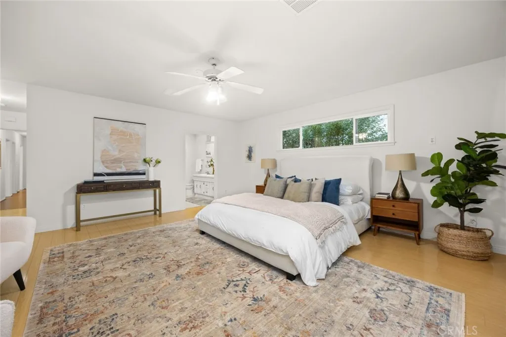 Additional image 74 of 5052 Newcastle, Encino, CA 91316