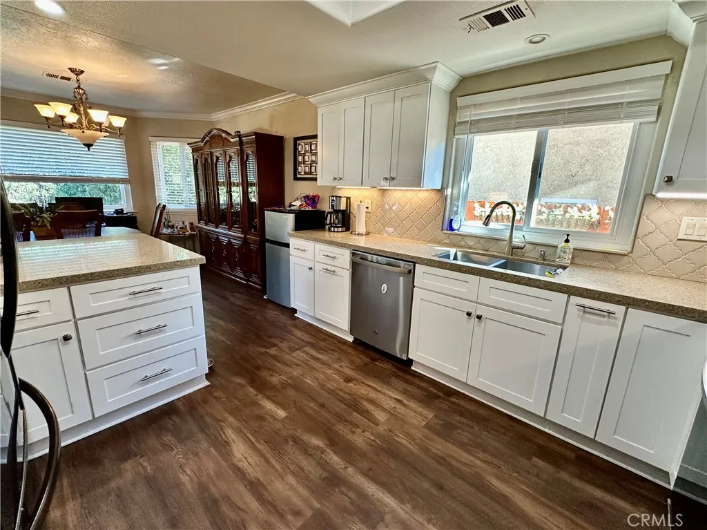 Additional image 74 of 23856 Outrigger Dr, Canyon Lake, CA 92587