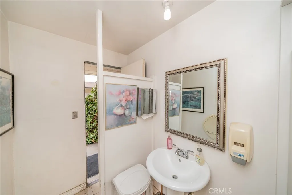 Additional image 72 of 711 W C St, Colton, CA 92324