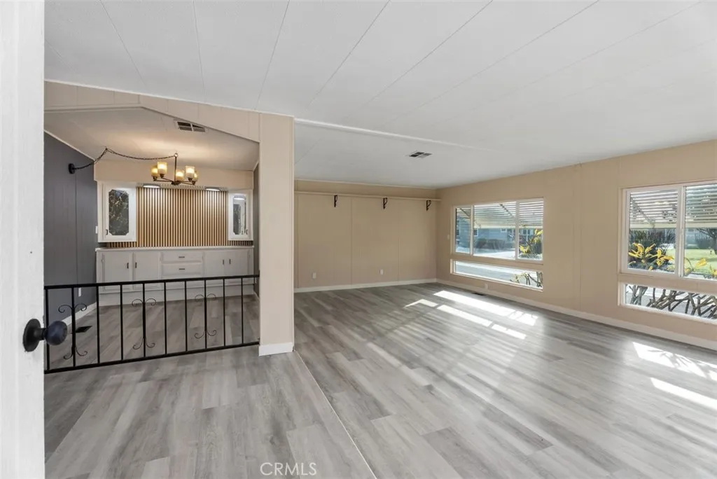 Additional image 6 of 15621 Beach Boulevard Unit 103, Westminster, CA 92683