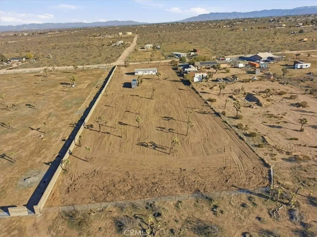 Additional image 100 of 11878 Pacific Road, Phelan, CA 92371