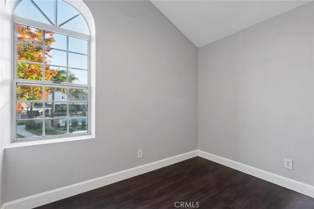 Additional image 78 of 19725 Collins Road, Canyon Country, CA 91351