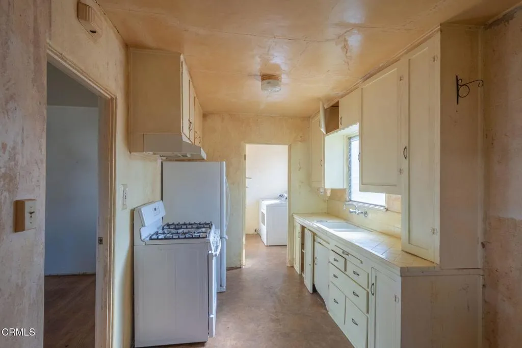 Additional image 19 of 528 Howard Street, Ventura, CA 93003