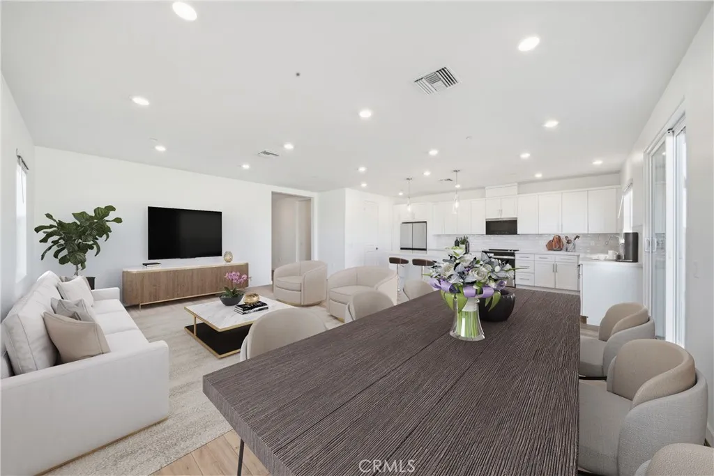 Additional image 46 of 3248 E Avenue J-3, Lancaster, CA 93535