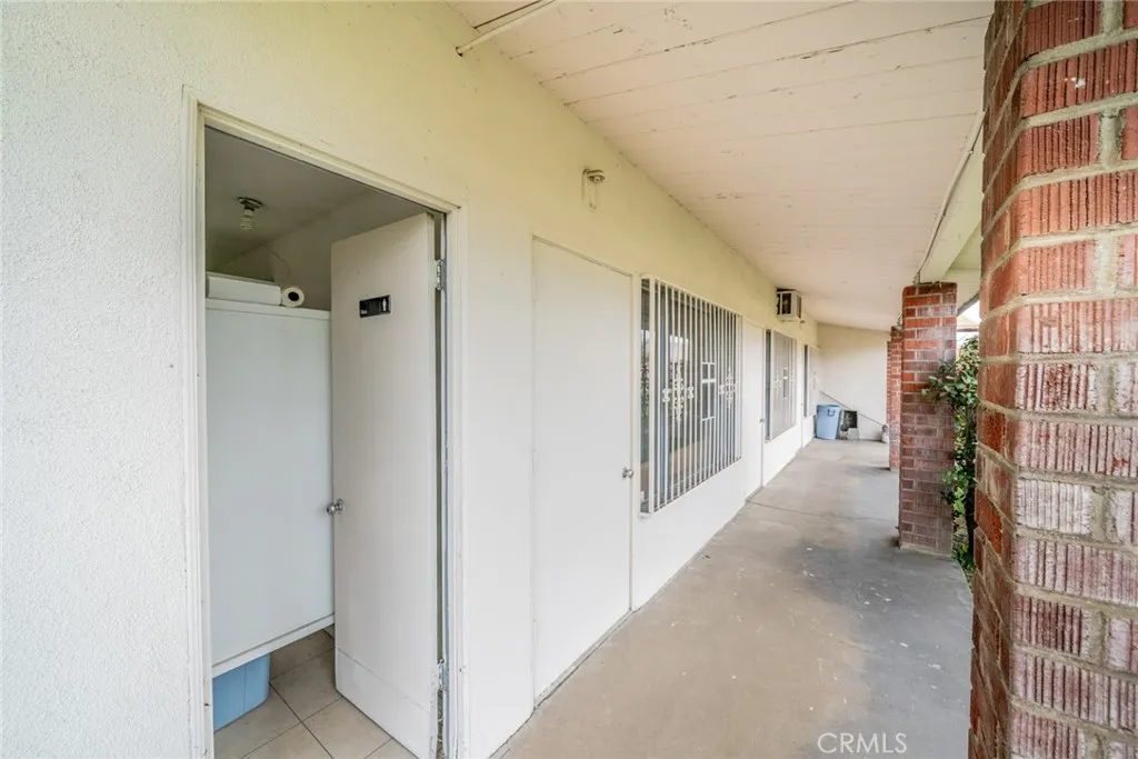 Additional image 25 of 711 W C St, Colton, CA 92324