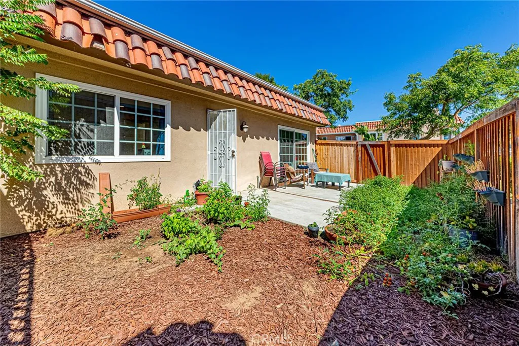 Additional image 60 of 26 Seton, Irvine, CA 92612