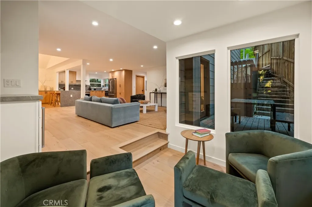Additional image 31 of 3947 Sumac Drive, Sherman Oaks, CA 91403