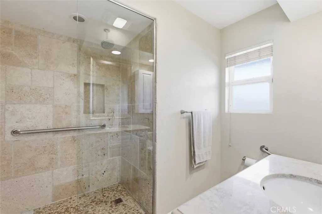 Additional image 9 of 23017 Maple Ave, Torrance, CA 90505