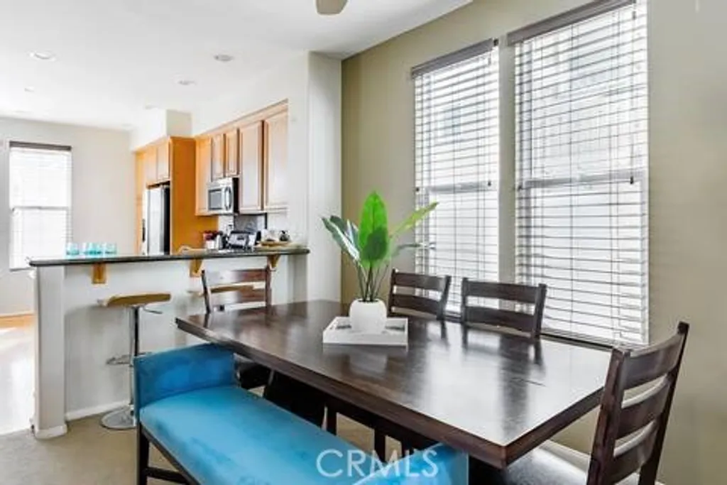 Additional image 6 of 209 Tall Oak, Irvine, CA 92603