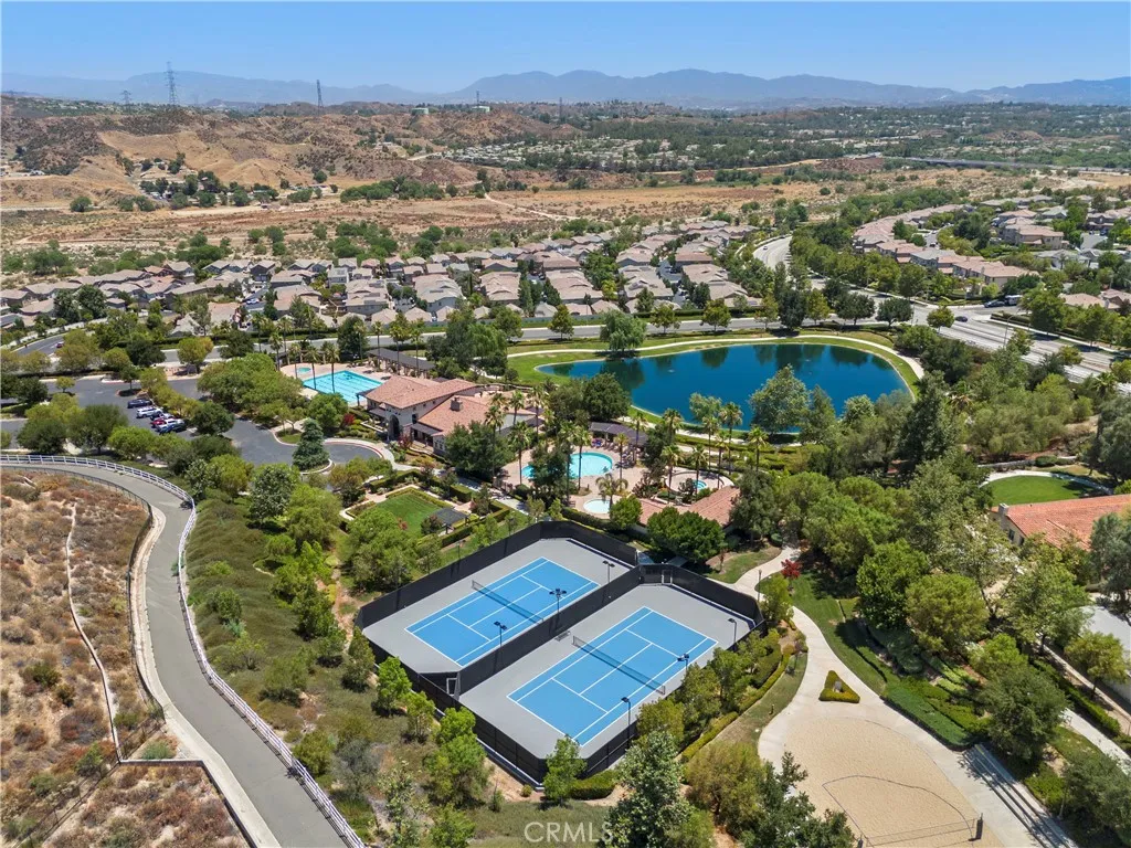 Property image for 24112 Joshua Dr, Valencia, CA 91354